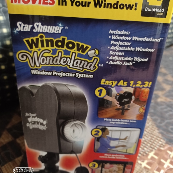 Halloween and ChristmaWindow Projector System New in Box Christmas and Halloween - Picture 4 of 6